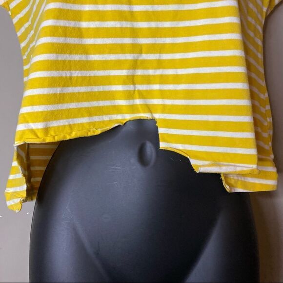 COPPER Key Yellow Striped Aesthetically Front Cut Short Sleeve T-Shirt - Picture 4 of 7